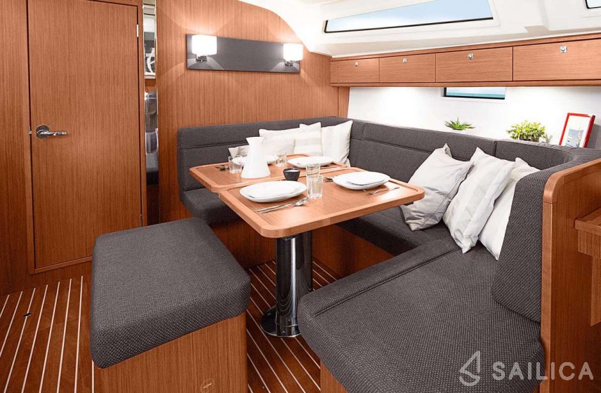Bavaria Cruiser 41 - Yacht Charter Sailica