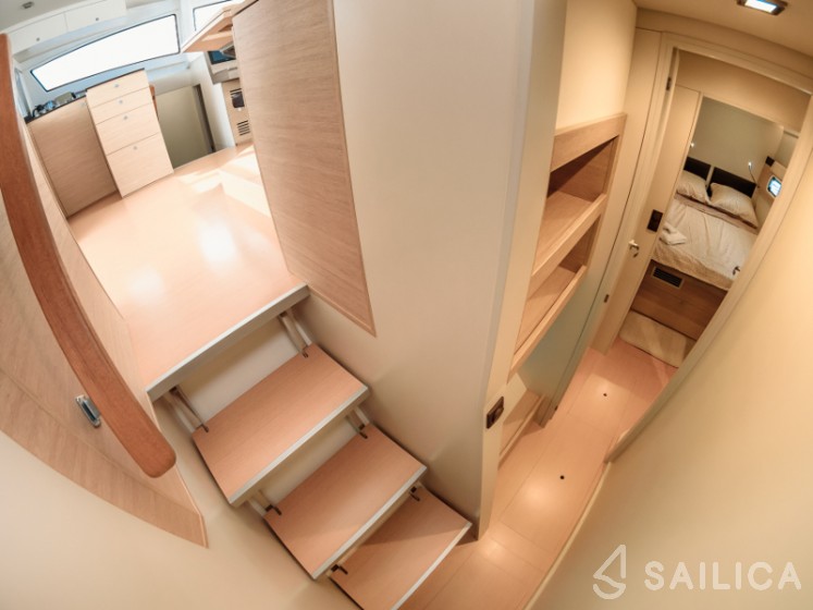 Bali 4.5 - Yacht Charter Sailica