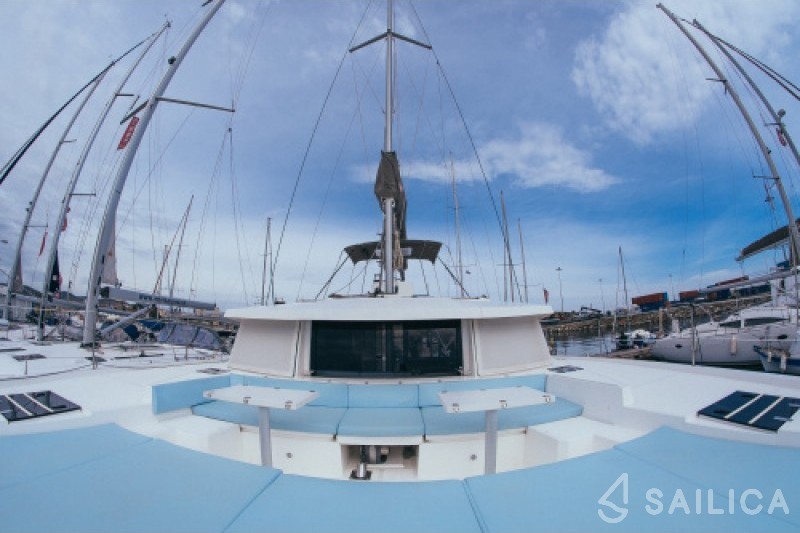 Bali 4.5 - Yacht Charter Sailica