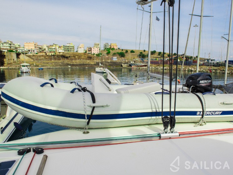 Bali 4.5 - Yacht Charter Sailica