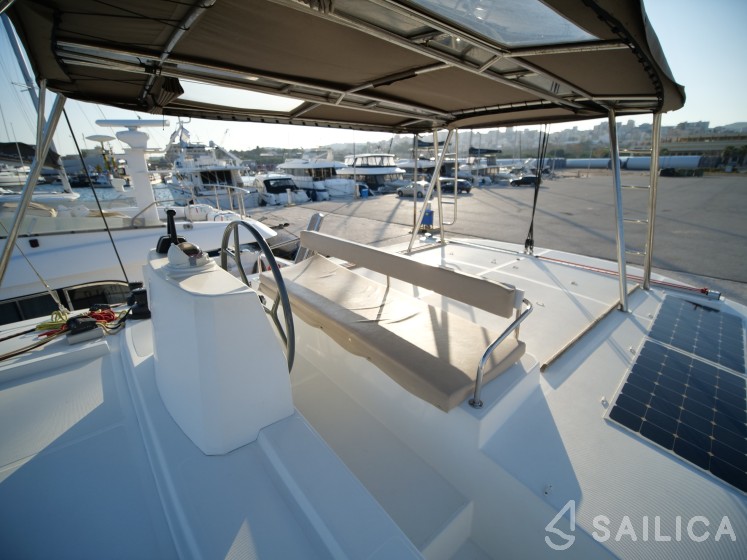 Bali 4.5 - Yacht Charter Sailica