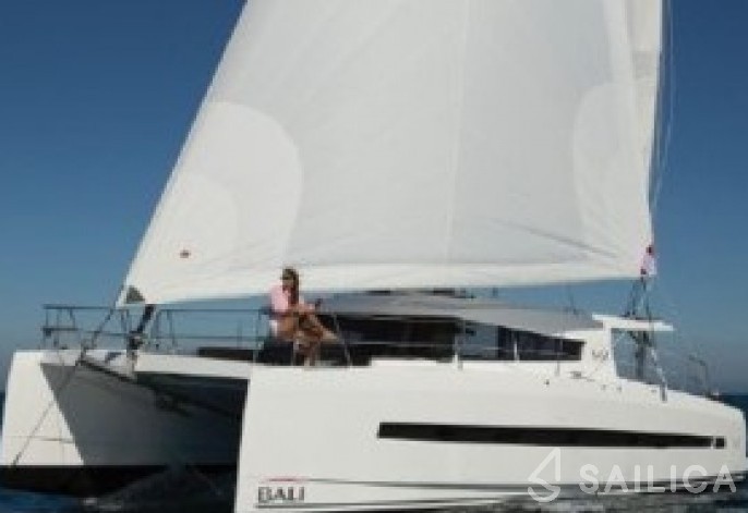 Bali 4.5 - Yacht Charter Sailica