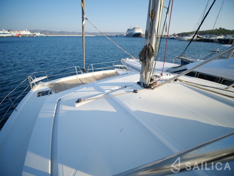 Bali 4.5 - Yacht Charter Sailica