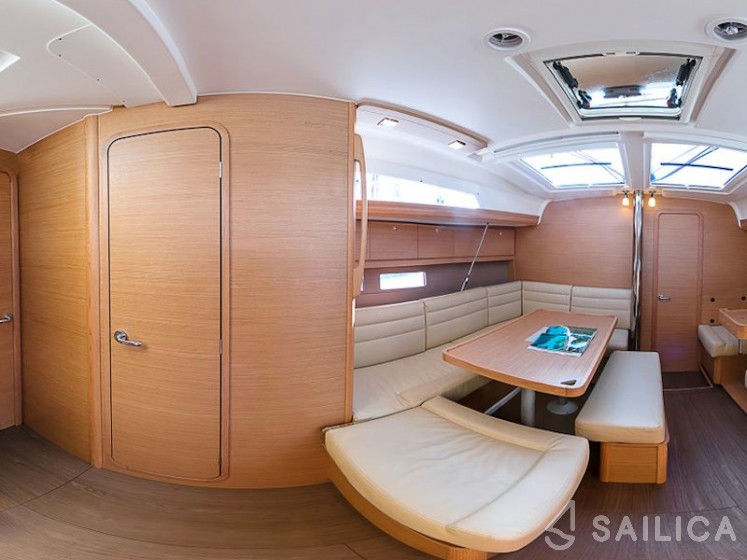 Dufour 412 GL - Yacht Charter Sailica