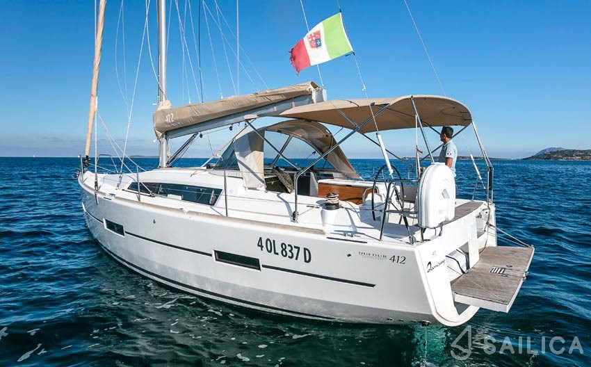 Dufour 412 GL - Yacht Charter Sailica