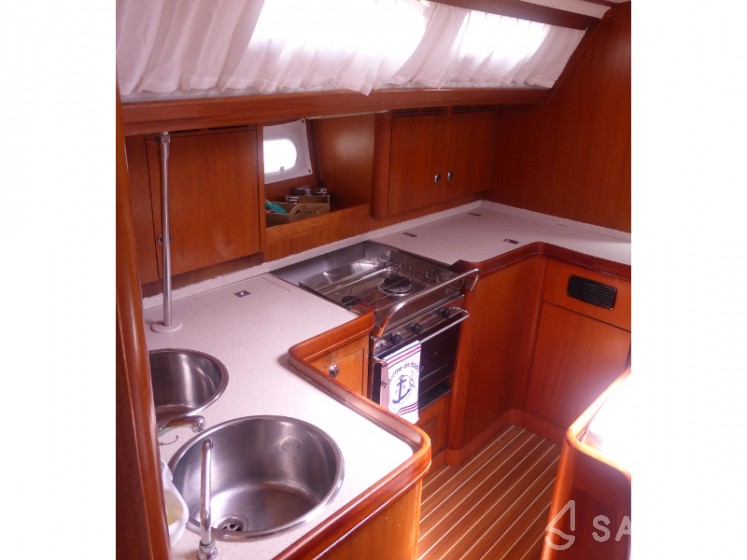 Elan 45 - Yacht Charter Sailica
