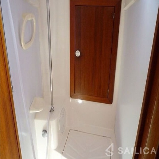 Elan 45 - Yacht Charter Sailica