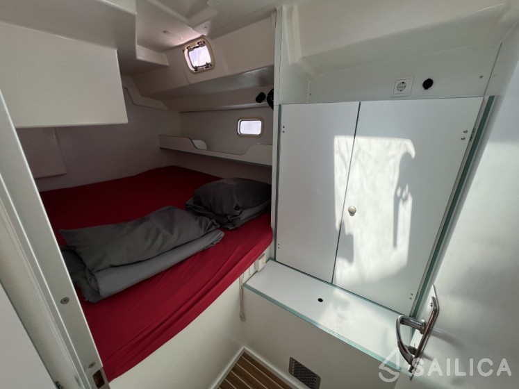 Atoll 6 - Yacht Charter Sailica