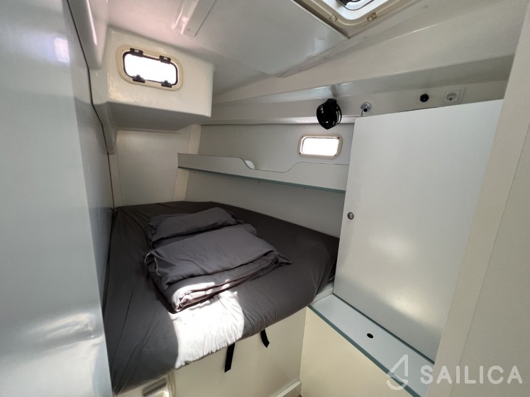 Atoll 6 - Yacht Charter Sailica