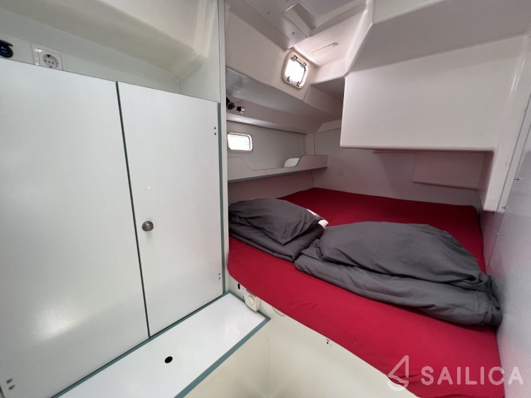 Atoll 6 - Yacht Charter Sailica