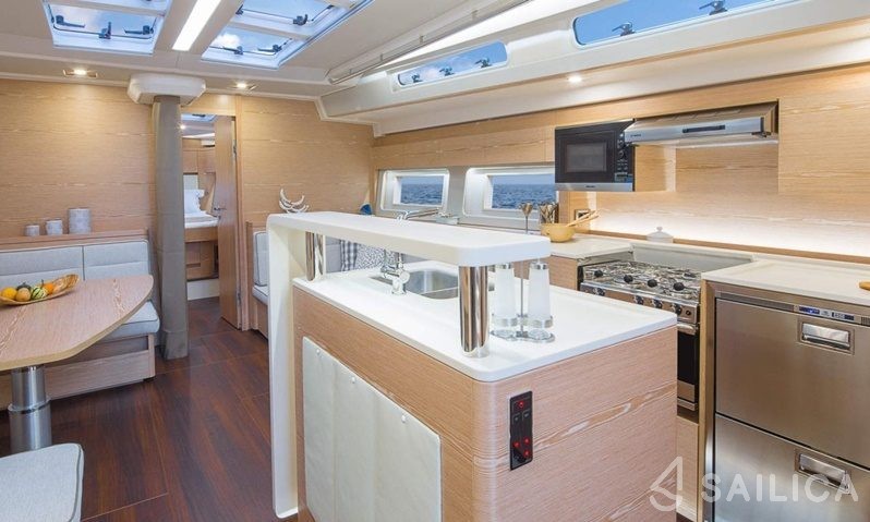 Hanse 588 - Yacht Charter Sailica
