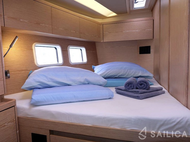 Hanse 588 - Yacht Charter Sailica