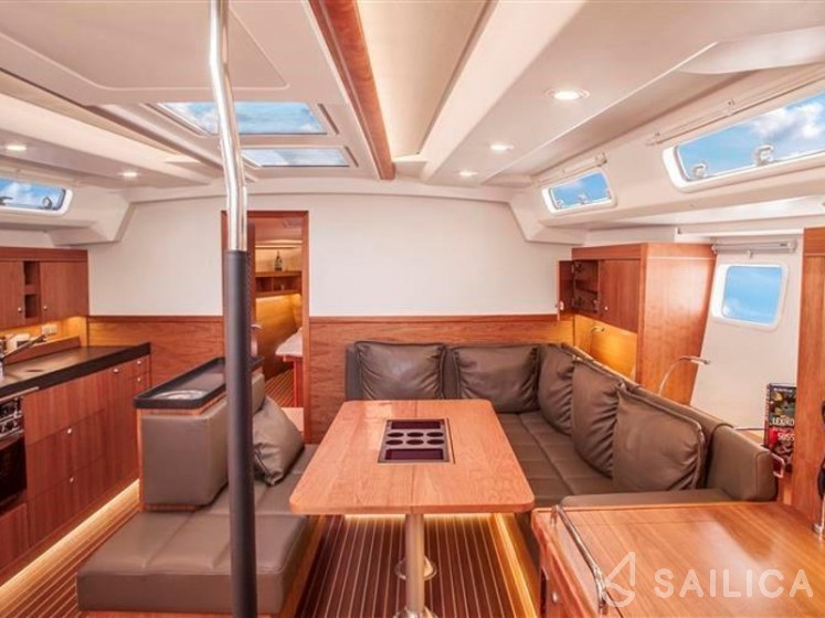 Hanse 505 - 4 + 1 cab. - Yacht Charter Sailica