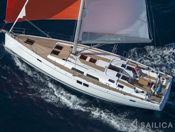 Hanse 505 - 4 + 1 cab. - Yacht Charter Sailica