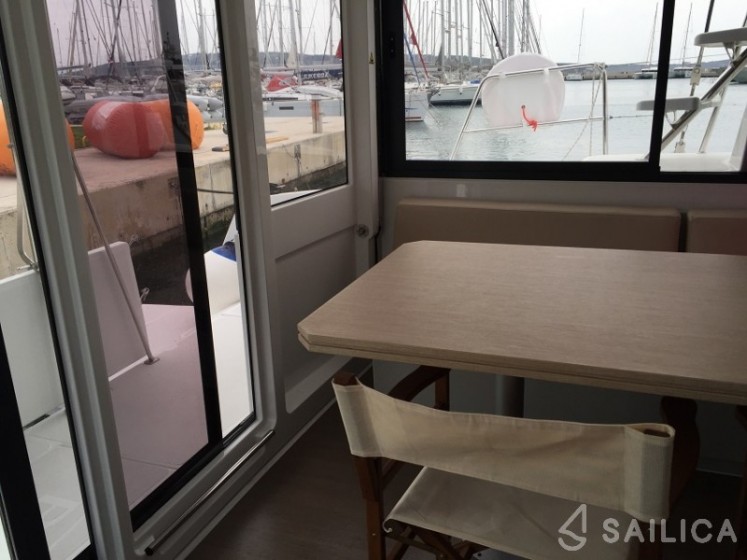 Bali 4.3 - Yacht Charter Sailica