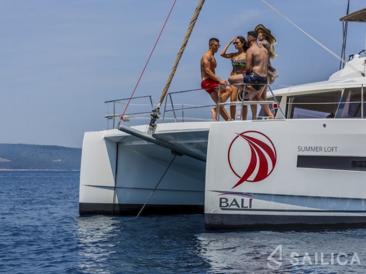 Bali 4.3 - Yacht Charter Sailica