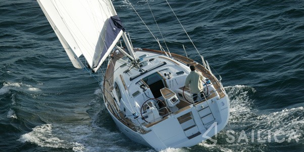 Oceanis 40 - Yacht Charter Sailica