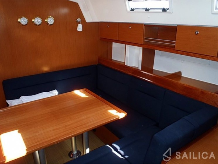 Bavaria Cruiser 45 - Yacht Charter Sailica