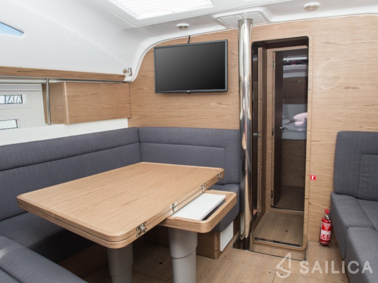 Elan 45 Impression - Yacht Charter Sailica