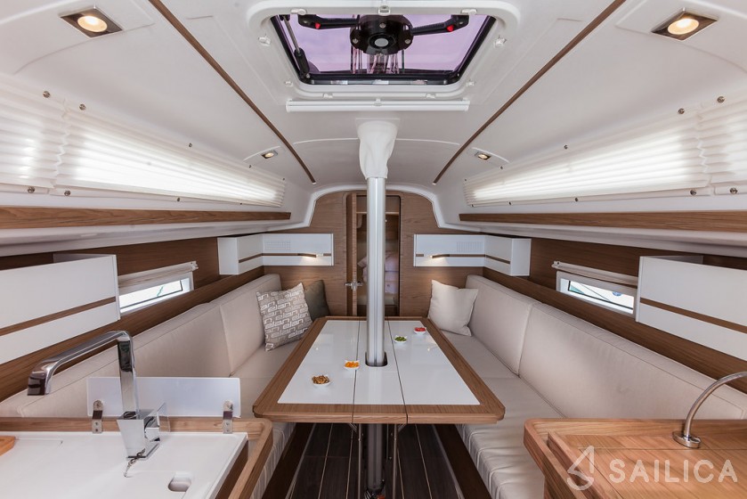 Elan E3 - Yacht Charter Sailica