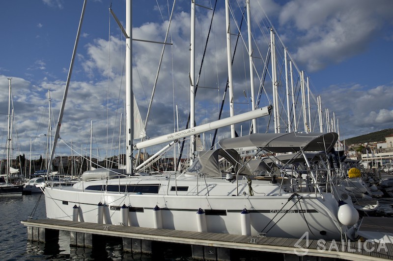 Bavaria 46 Cruiser - Yacht Charter Sailica