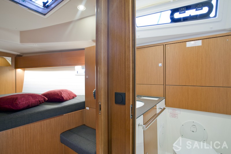Bavaria 46 Cruiser - Yacht Charter Sailica