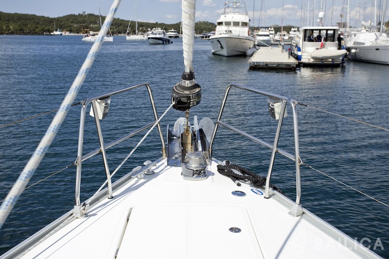 Bavaria 45 - Yacht Charter Sailica