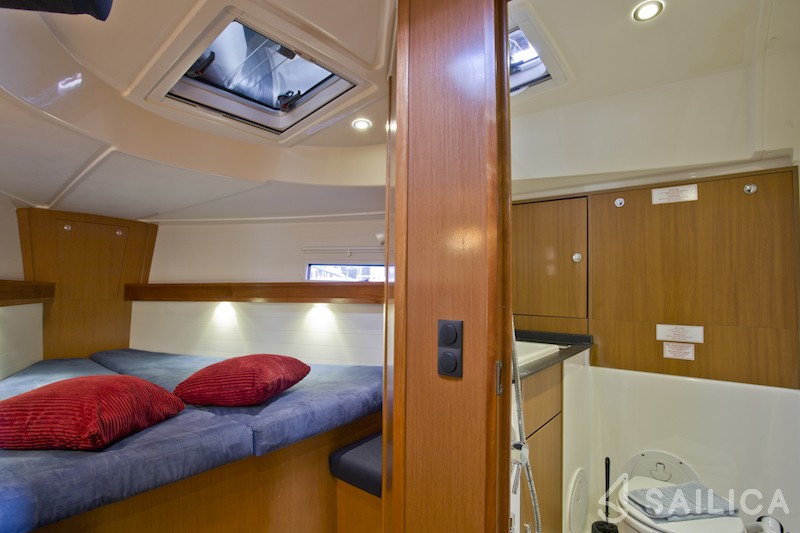 Bavaria 41 Cruiser - Yacht Charter Sailica