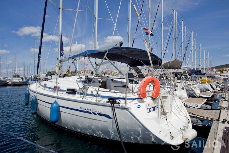Bavaria 37 Cruiser - Yacht Charter Sailica