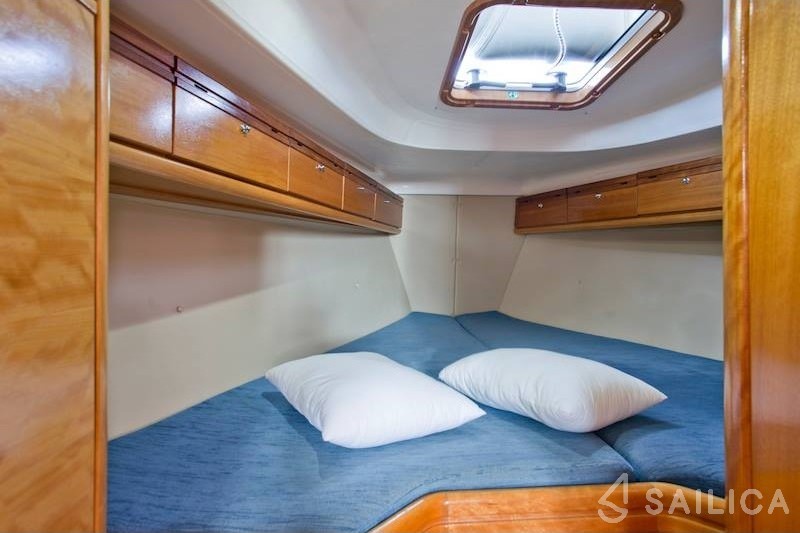 Bavaria 37 Cruiser - Yacht Charter Sailica