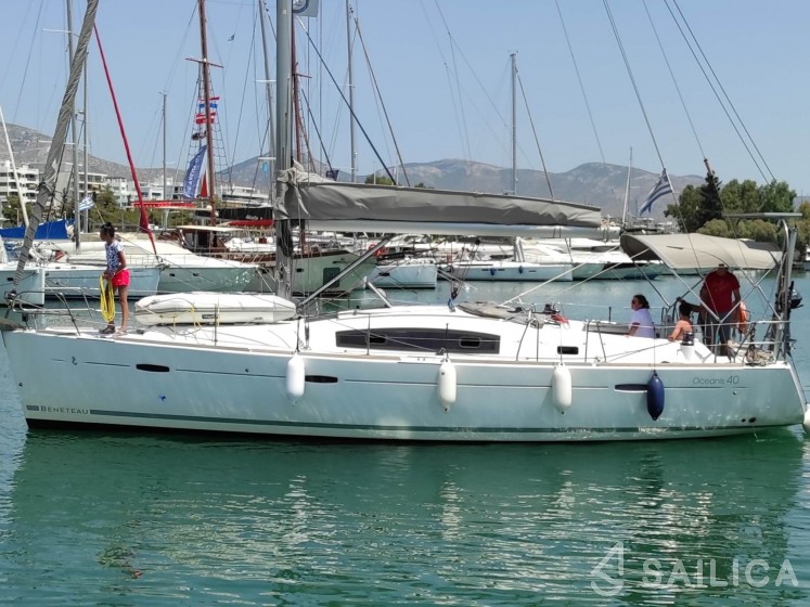 Oceanis 40 - Yacht Charter Sailica
