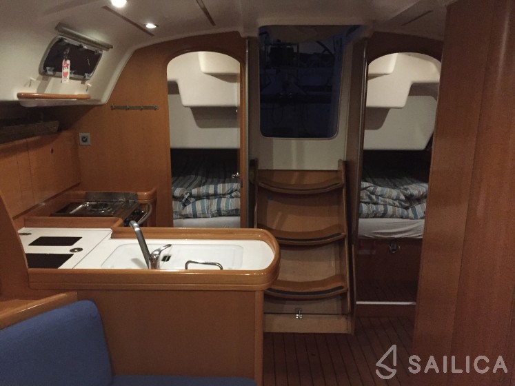First 44.7 - Yacht Charter Sailica