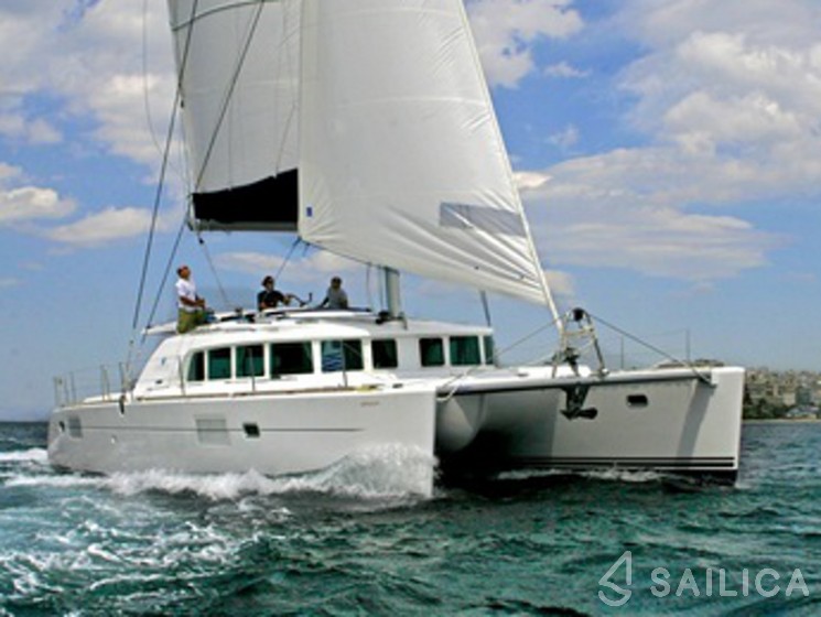 Lagoon 440 - Yacht Charter Sailica