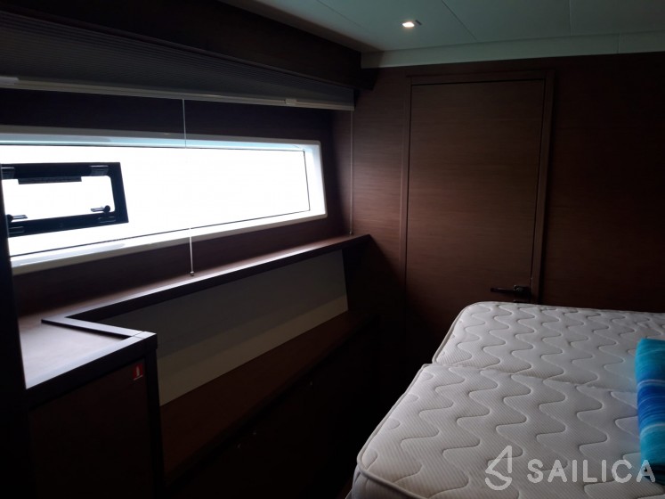 Lagoon 52F - Yacht Charter Sailica