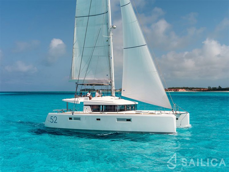 Lagoon 52F - Yacht Charter Sailica