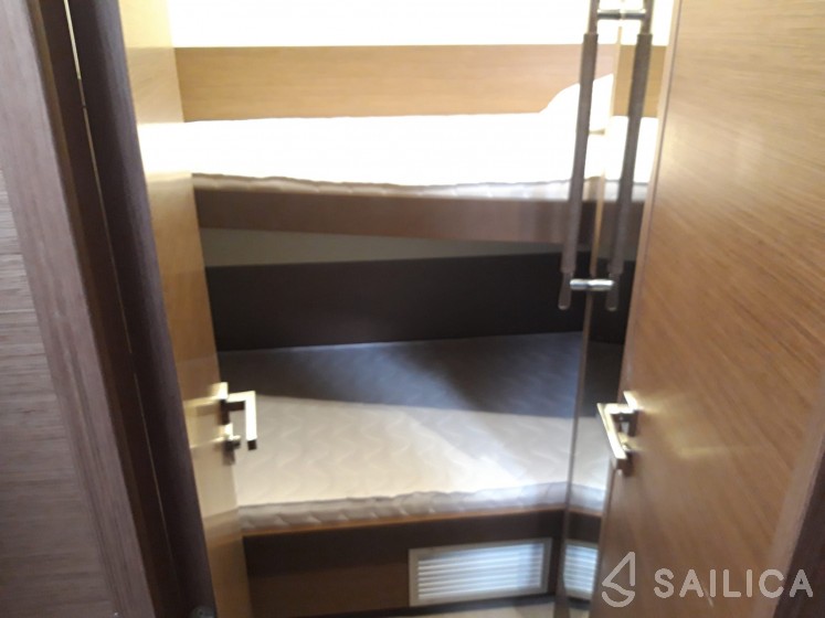 Lagoon 52F - Yacht Charter Sailica