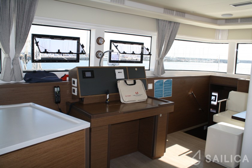 Lagoon 52F - Yacht Charter Sailica
