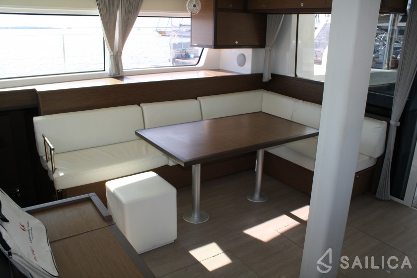 Lagoon 52F - Yacht Charter Sailica