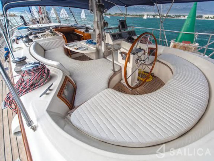 Scorpio 72 - Yacht Charter Sailica