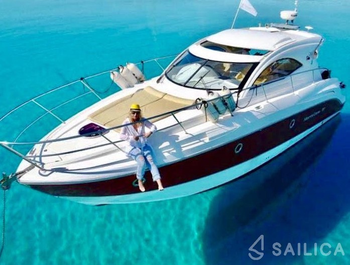 Monte Carlo 37 Hard Top - Yacht Charter Sailica