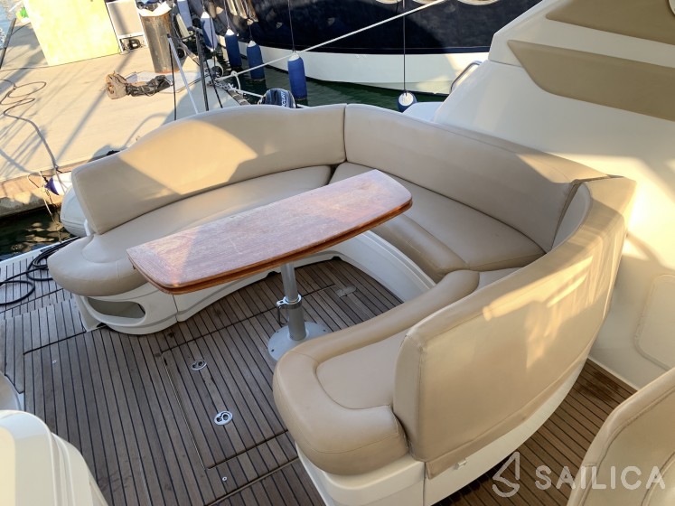 Monte Carlo 37 Hard Top - Yacht Charter Sailica