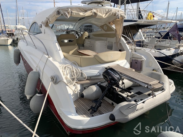 Monte Carlo 37 Hard Top - Yacht Charter Sailica