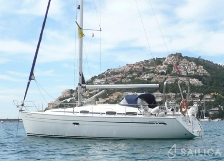 Bavaria 37 Cruiser - Yacht Charter Sailica