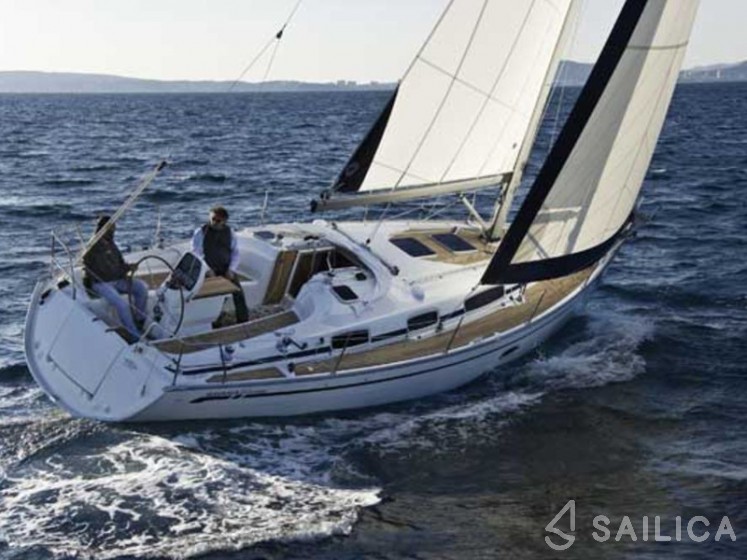 Bavaria Cruiser 34 - Yacht Charter Sailica