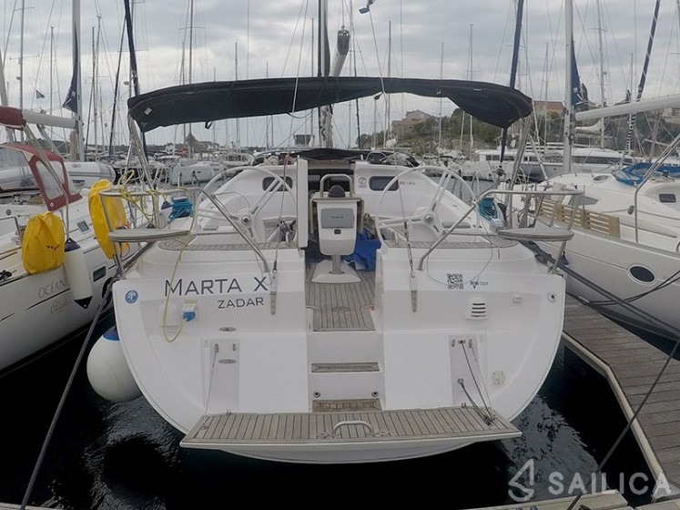 Elan 444 Impression - Yacht Charter Sailica