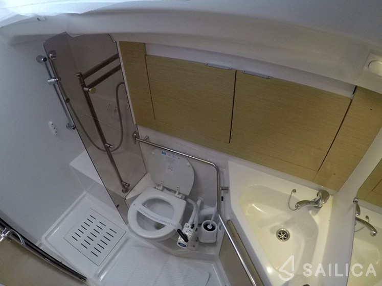 Elan 444 Impression - Yacht Charter Sailica