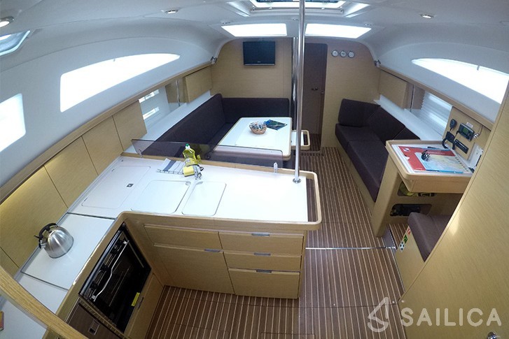 Elan 444 Impression - Yacht Charter Sailica