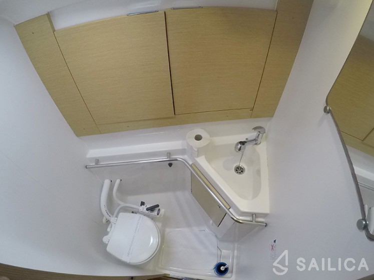 Elan 444 Impression - Yacht Charter Sailica