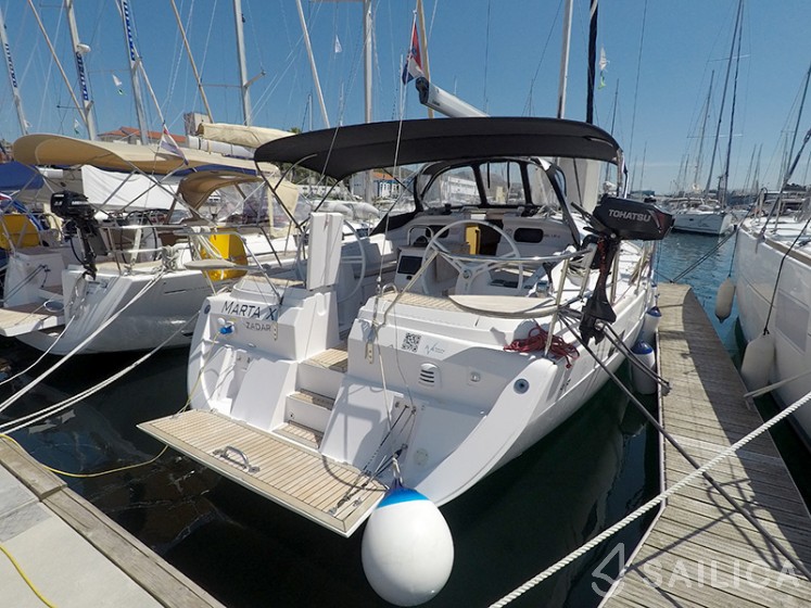 Elan 444 Impression - Yacht Charter Sailica