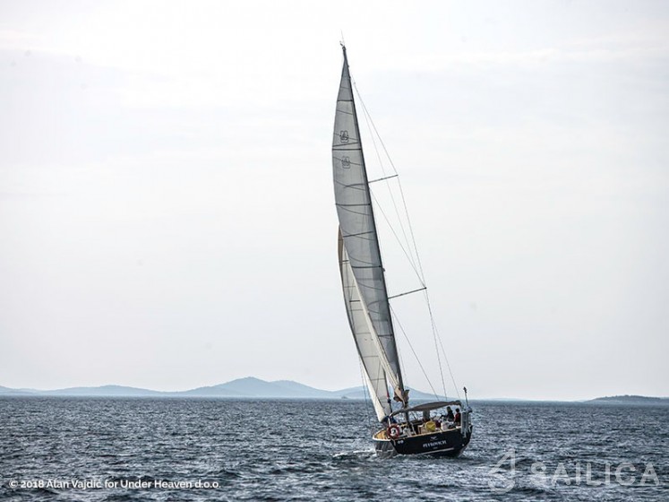 Dufour 56 Exclusive - Yacht Charter Sailica